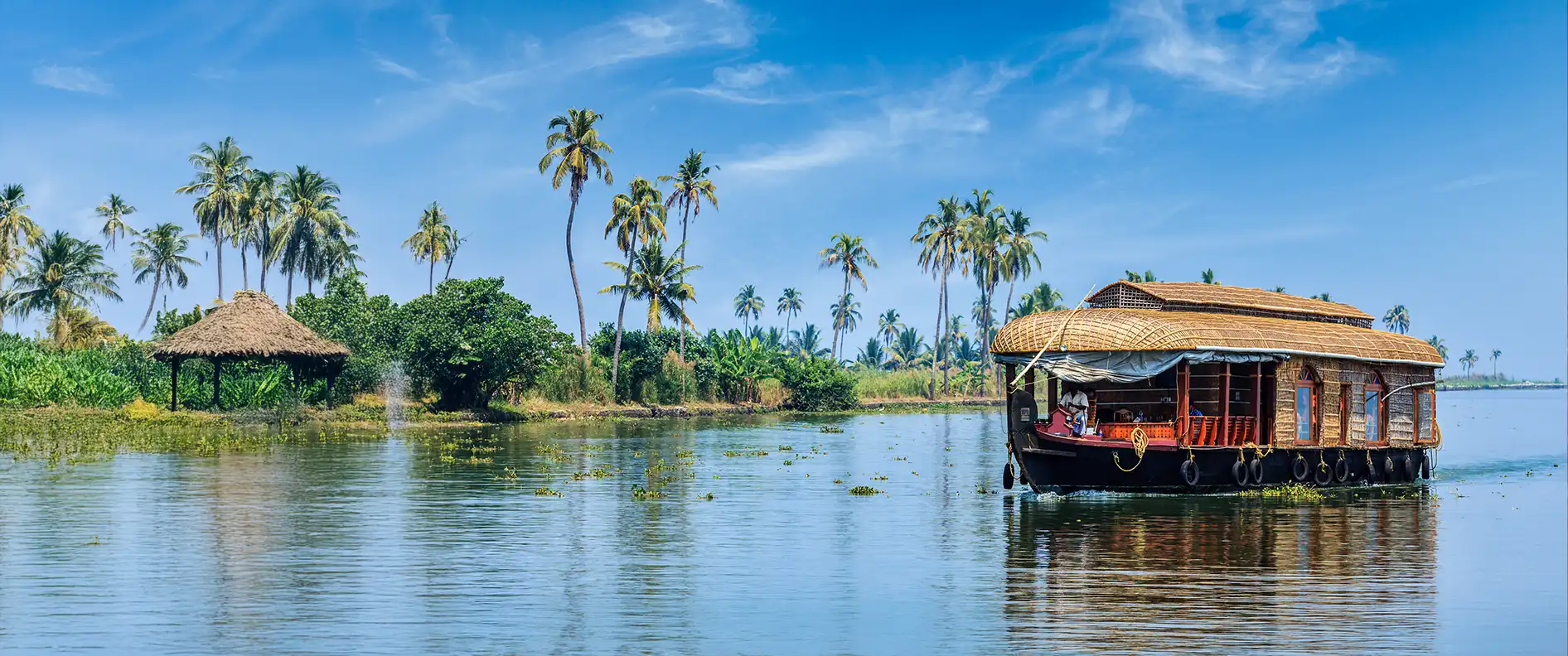 Travellers discovering beautiful destinations