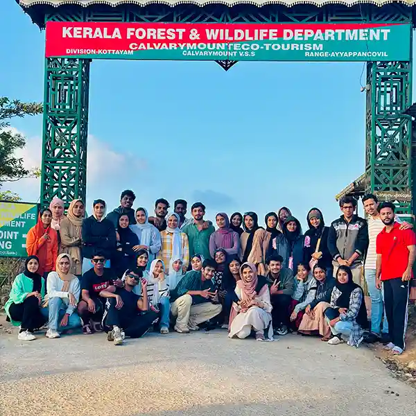 Mamo College Mukkam Physics Department batch trip